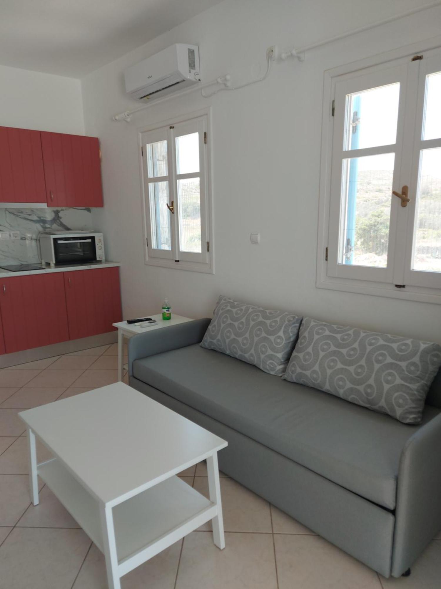 Milithos Apartments 2 Adamantas  Zewnętrze zdjęcie